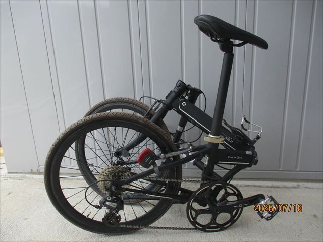 F302☆整備済み☆完成車発送☆中古折りたたみ自転車【 DAHON スピード 