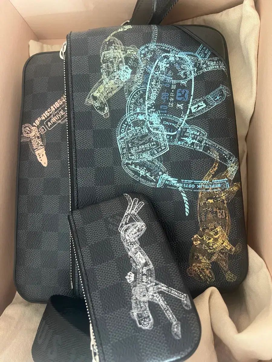新品未使用】ルイヴィトン モノグラムエクリプス アルファ 