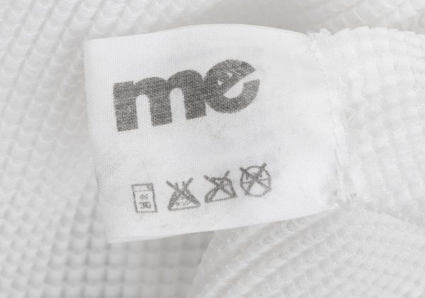 イッセイミヤケミーISSEY MIYAKE me ストレッチプリーツカットソー 白F
