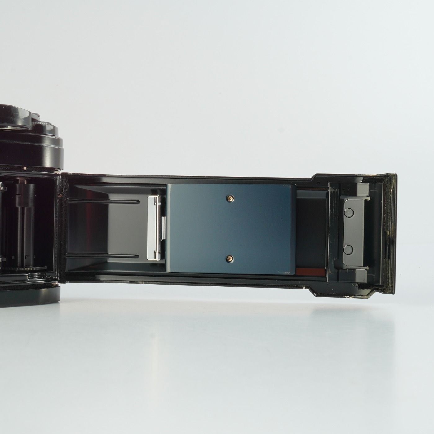 Canon キヤノン AE-1 Black + FD 50mm F/1.4 S.S.C. MF フィルム一眼