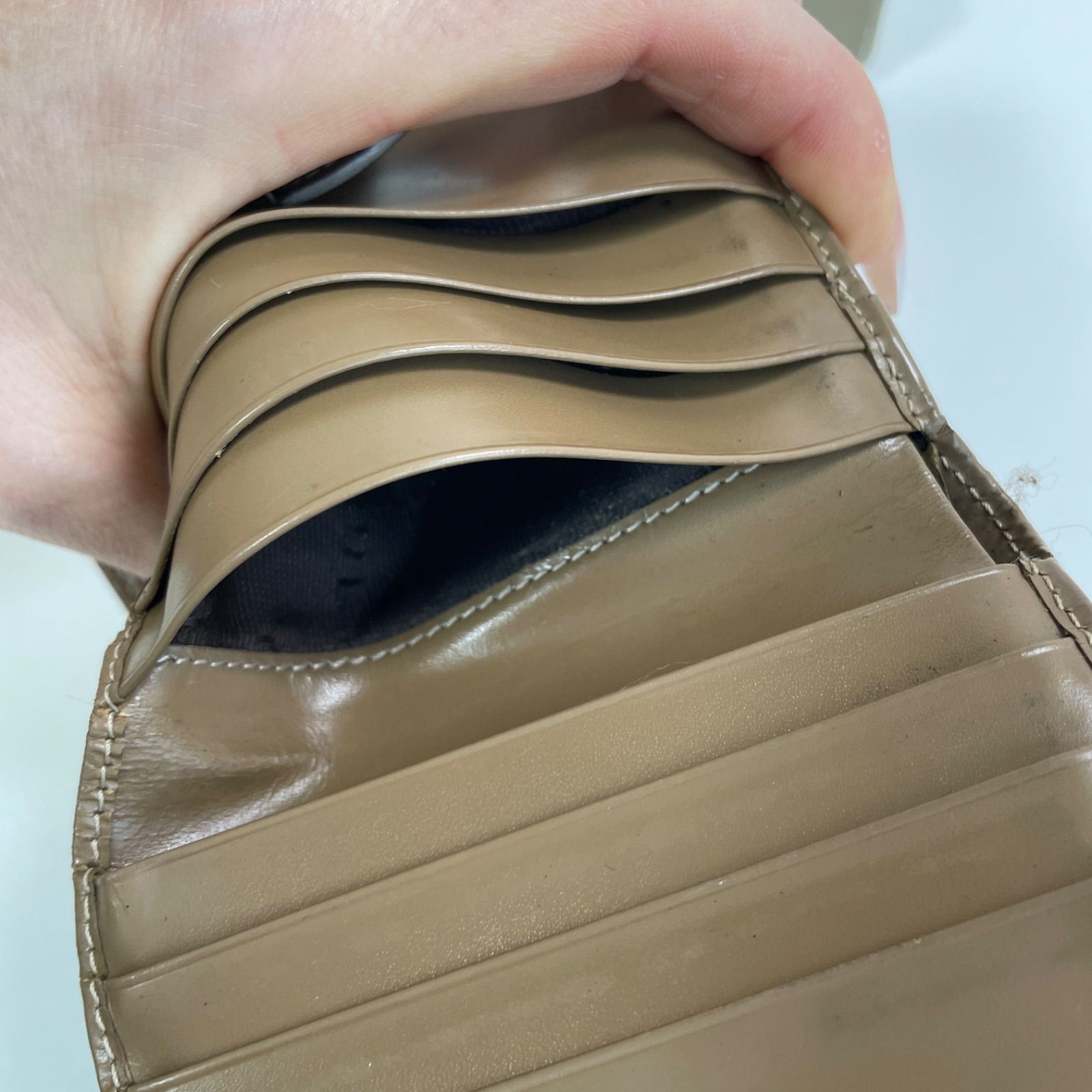 Burberry 二つ折り財布 ノバチェック 箱・保存袋付き - メルカリ