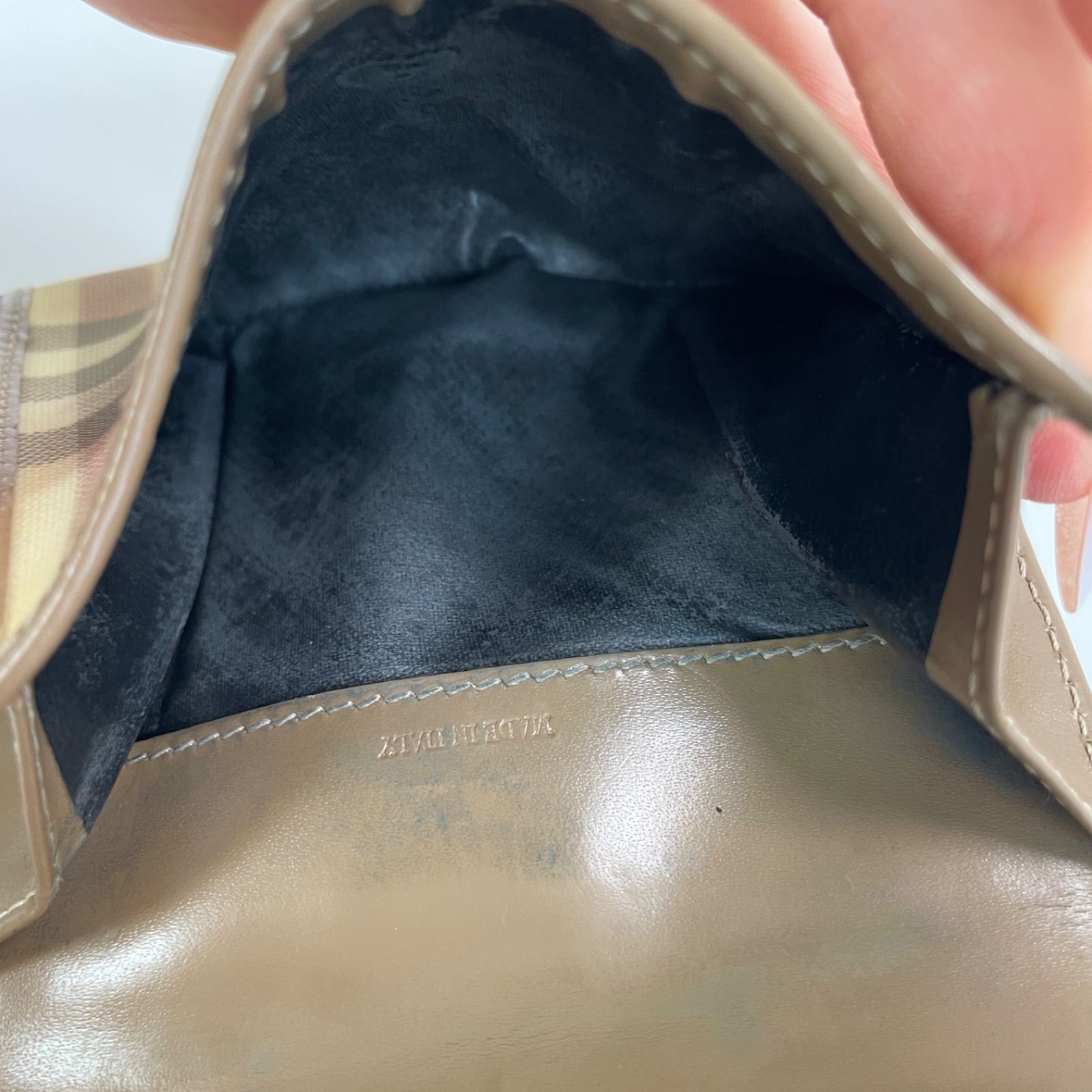 Burberry バーバリー 二つ折り財布 ノバチェック 箱・保存袋付き