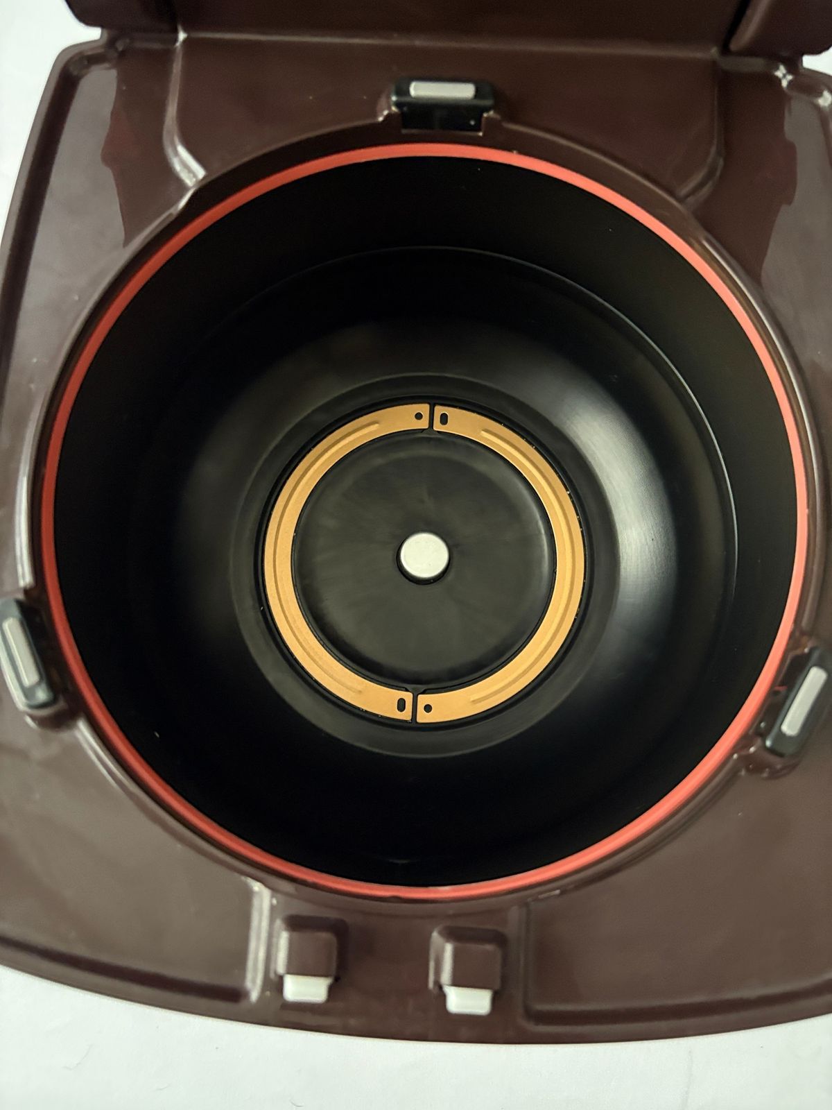 ○ ミツビシ MITSUBISHI IH炊飯器 NJ-VX107-R 5.5合 備長炭炭炊釜 連続