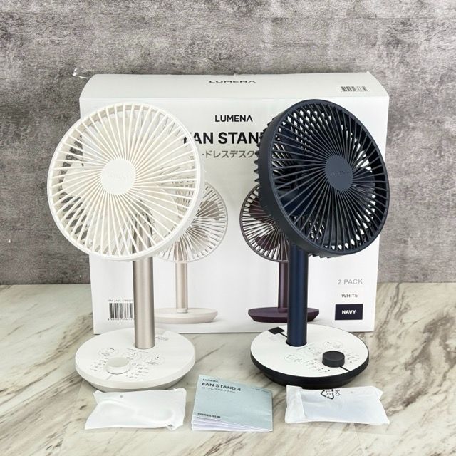 美品 LUMENA コードレスデスクファン 中古 ルーメナー FAN STAND 4 バッテリー式 コンパクト ホワイト ネイビー 2点セット 卓上 コードレス / 303888