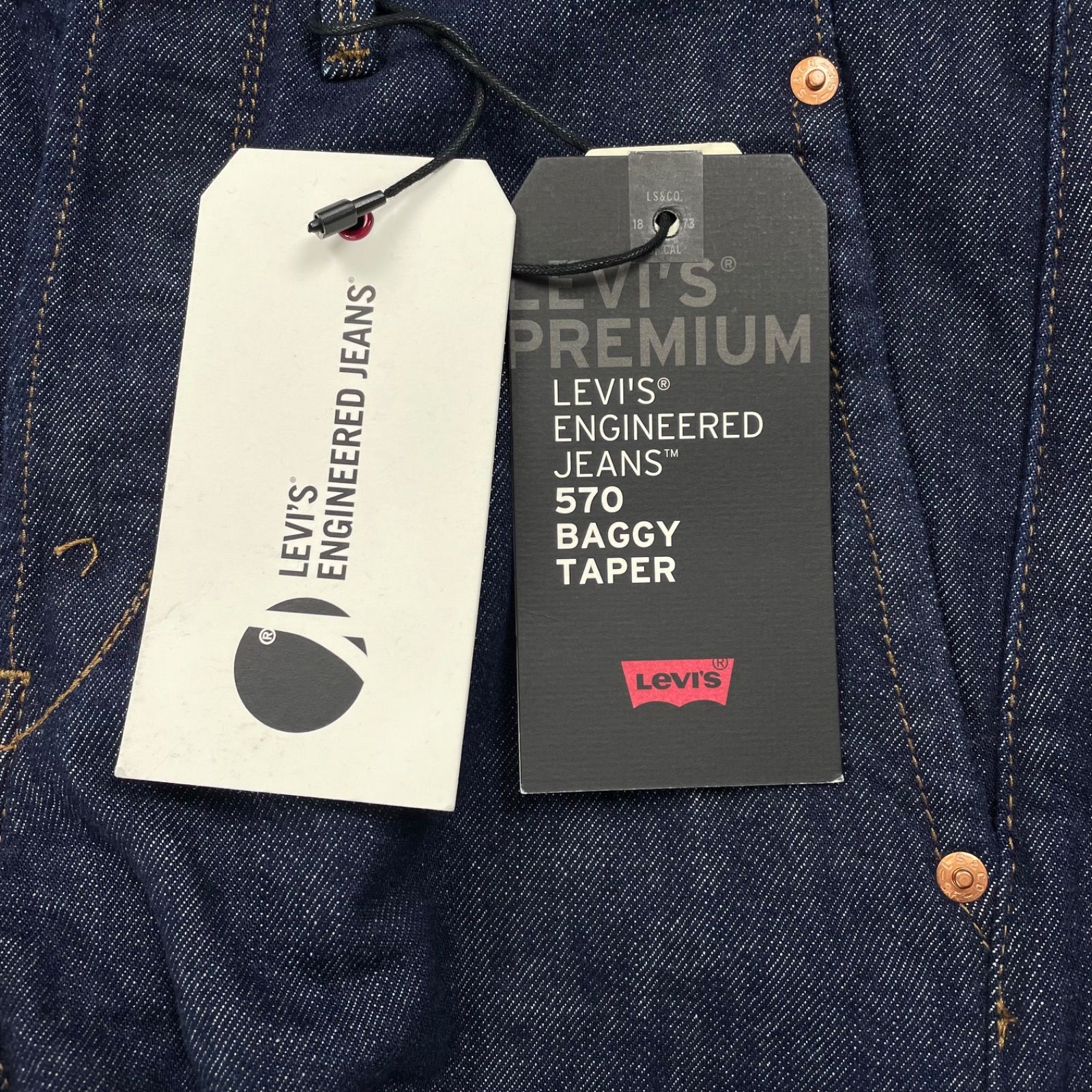 新品 未使用 Levi's PREMIUM Engineered Jeans 570 BUGGY TAPER Denim