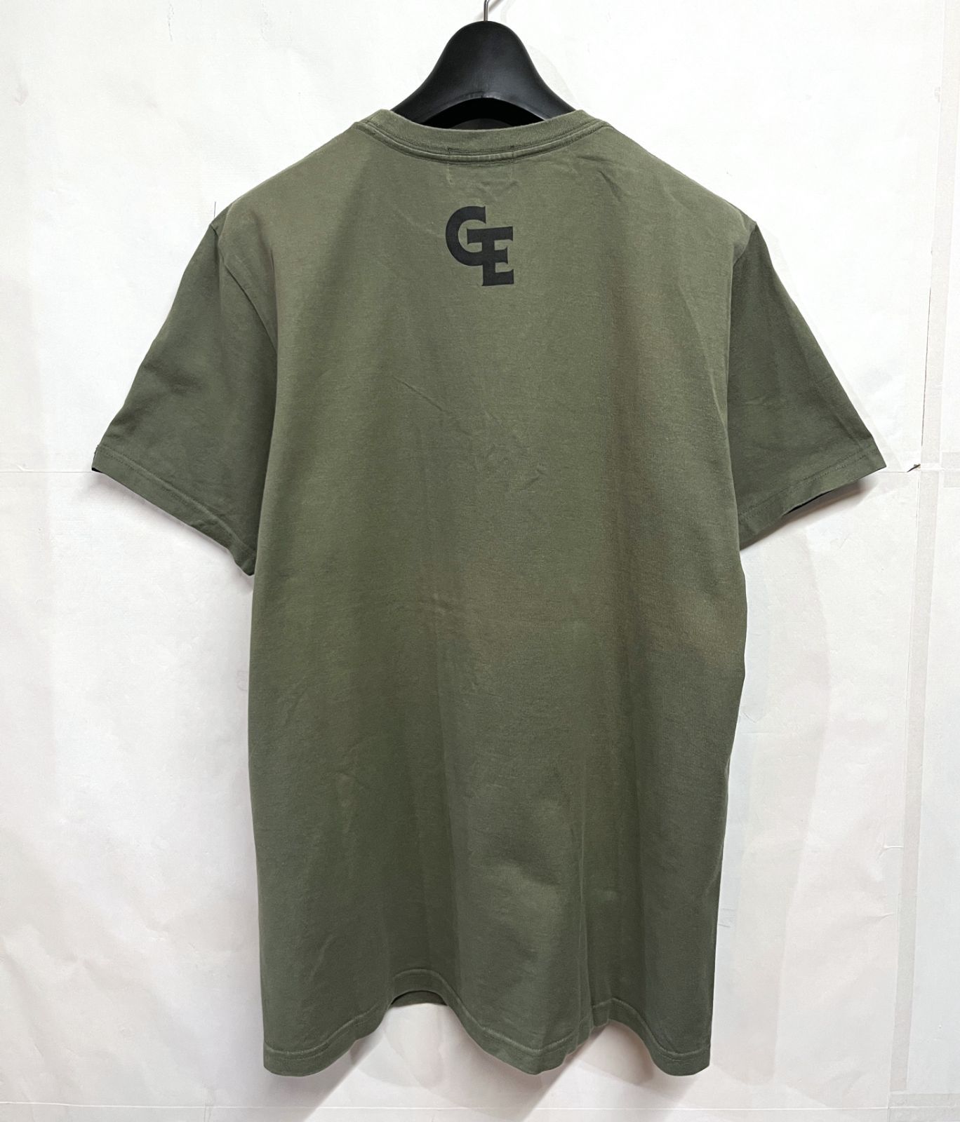 GOODENOUGH｜グッドイナフ GEロゴプリント 半袖Tシャツ - メルカリ