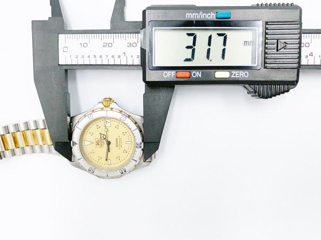 タグホイヤー TAG Heuer 2000 Professional 200M 974.013 クォーツ