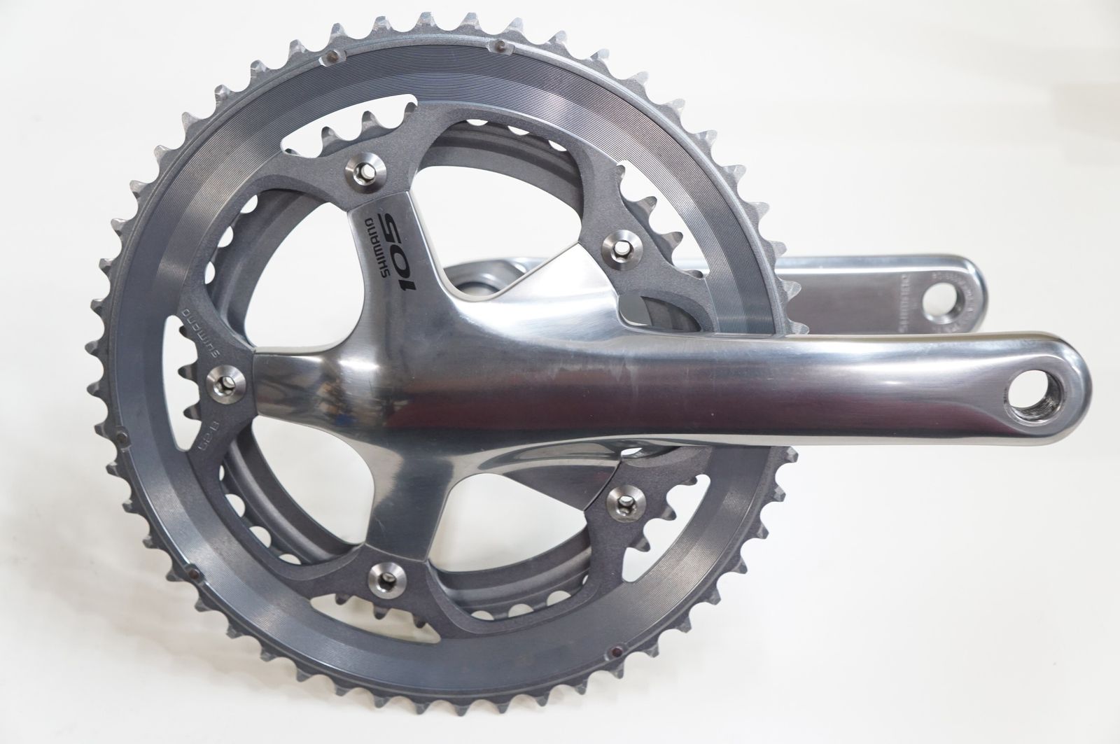 SHIMANO 「シマノ」 105 FC-5600 165mm 52-39T クランクセット