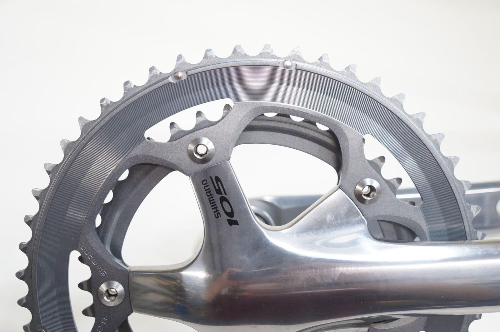 SHIMANO 「シマノ」 105 FC-5600 165mm 52-39T クランクセット