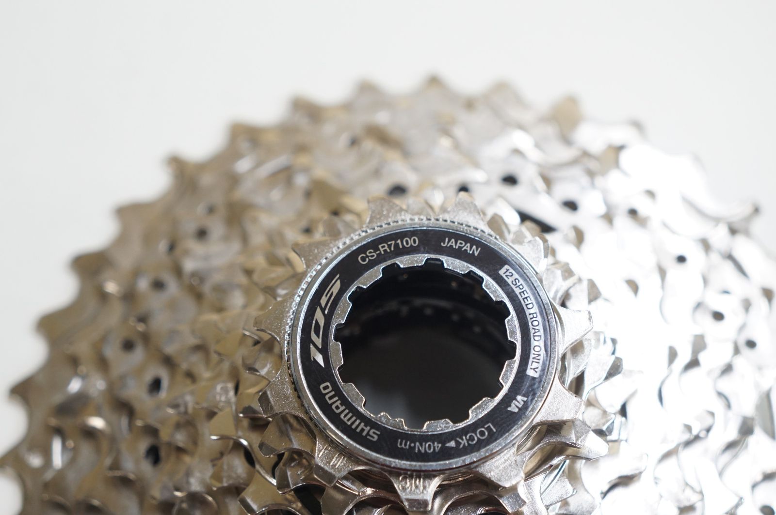 SHIMANO 「シマノ」 105 CS-R7100 12S 11-34T スプロケット