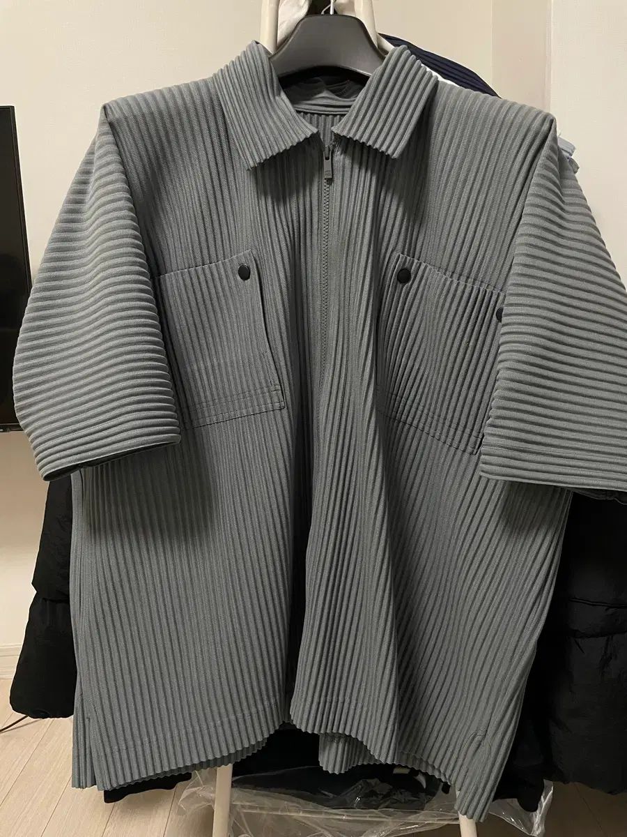 百貨店購入) HOMME PLISSÉ ISSEY MIYAKE フリップポケット シャツ 4