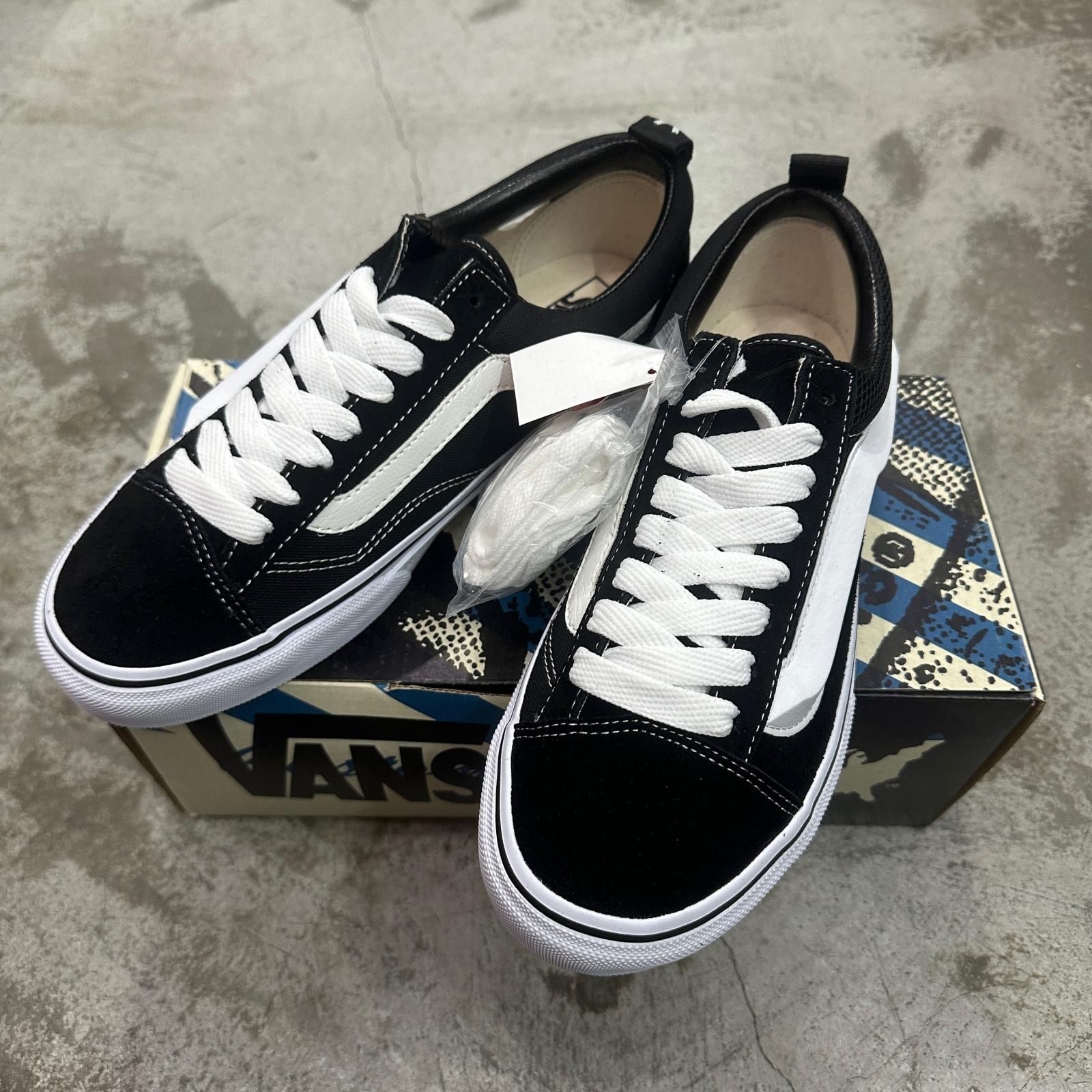 未使用 VANS  × SSZ MIX SKOOL 別注 ミックス スクール スニーカー バンズ  × エスエスズィー 11-31-2743-483 ブラック 27 27cm （19949M） 未使用 VANS × SSZ MIX SKOOL 別注 ミックス スクール スニーカー