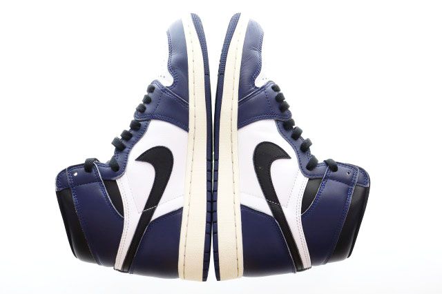 ジョーダンミッドナイトネイビー ナイキエアジョーダン aj1 ネイビー