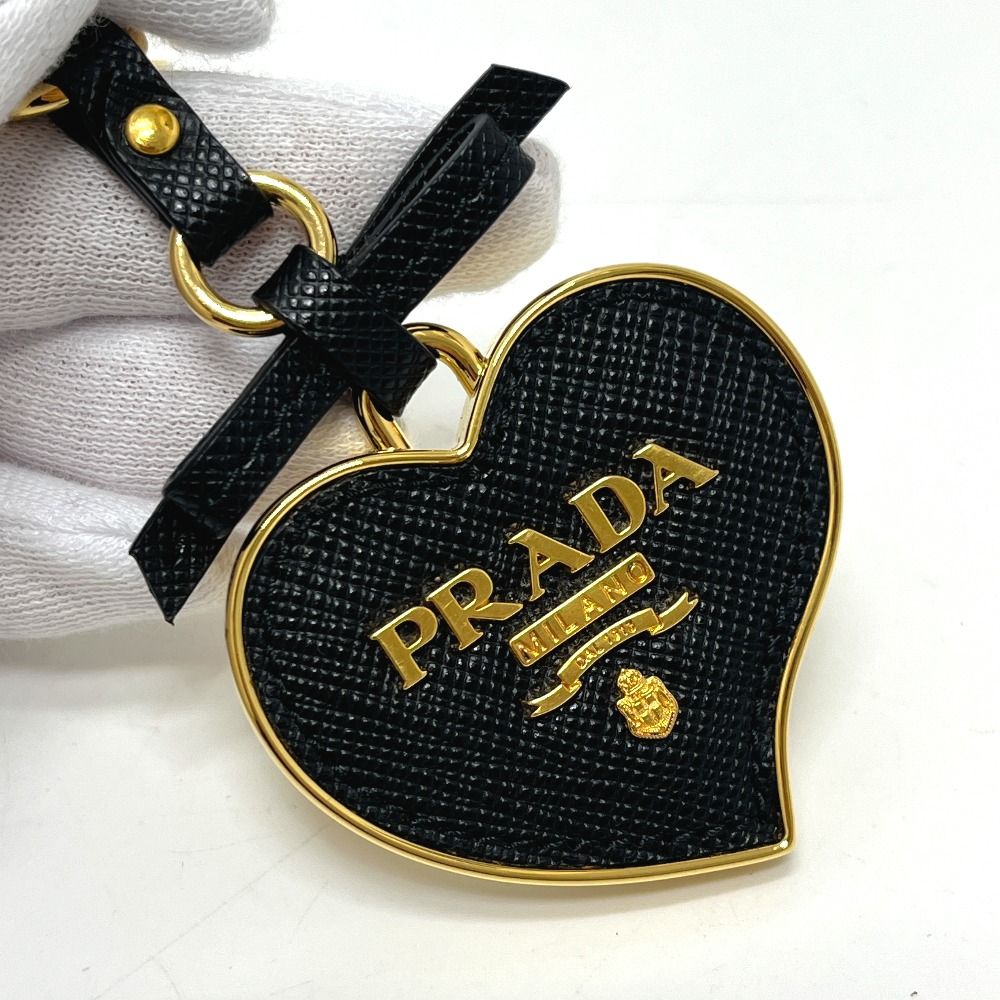 PRADA プラダ キーホルダー トリック ハート キーホルダー 1TL126