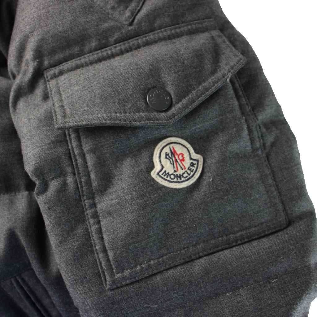 モンクレール MONCLER モンジュネーヴ ONTGENEVRE ダウンジャケット