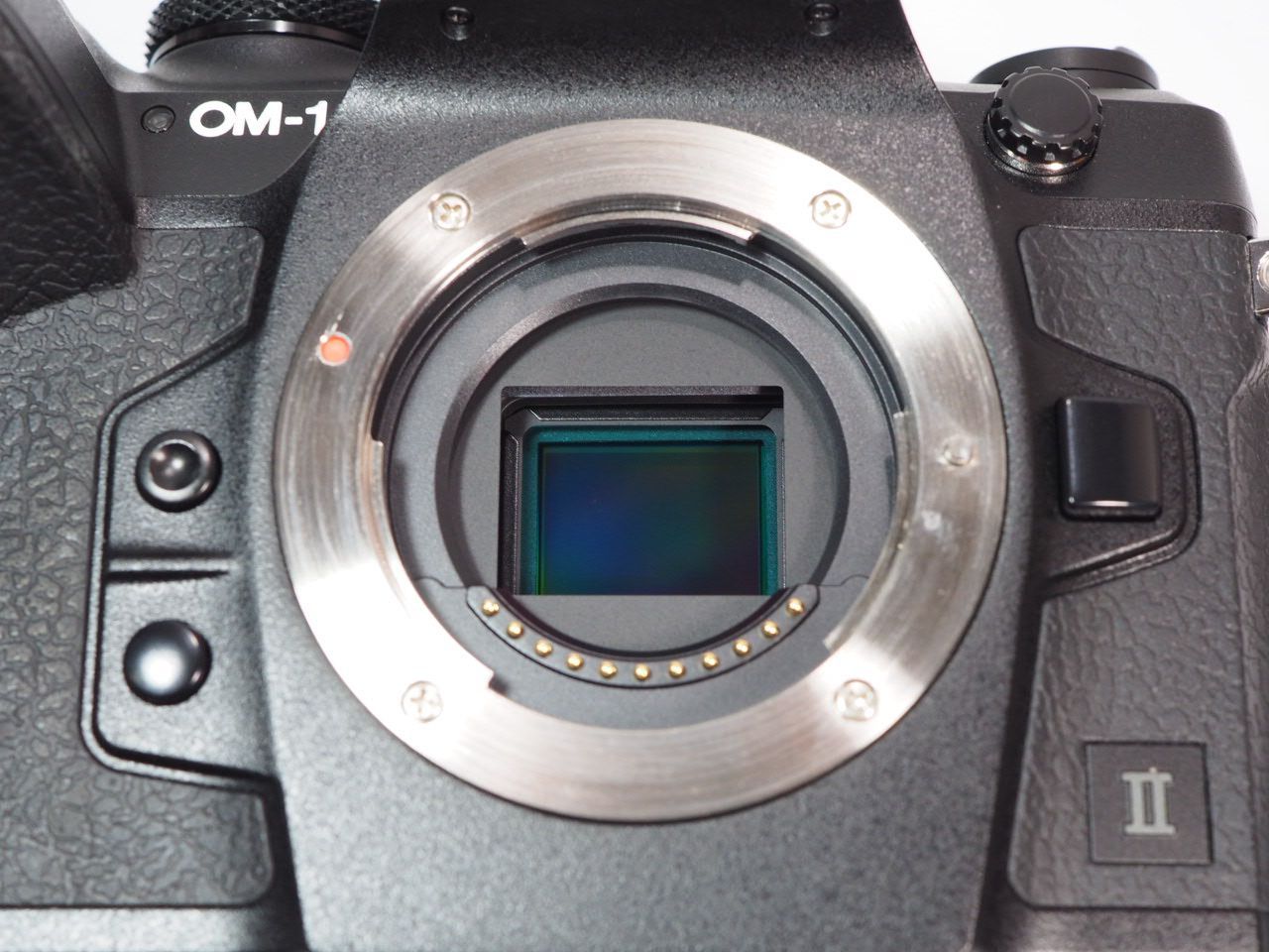 カメラの多成堂 】送料無料 OLYMPUS OM SYSTEM OM-1 MarkII ボディー