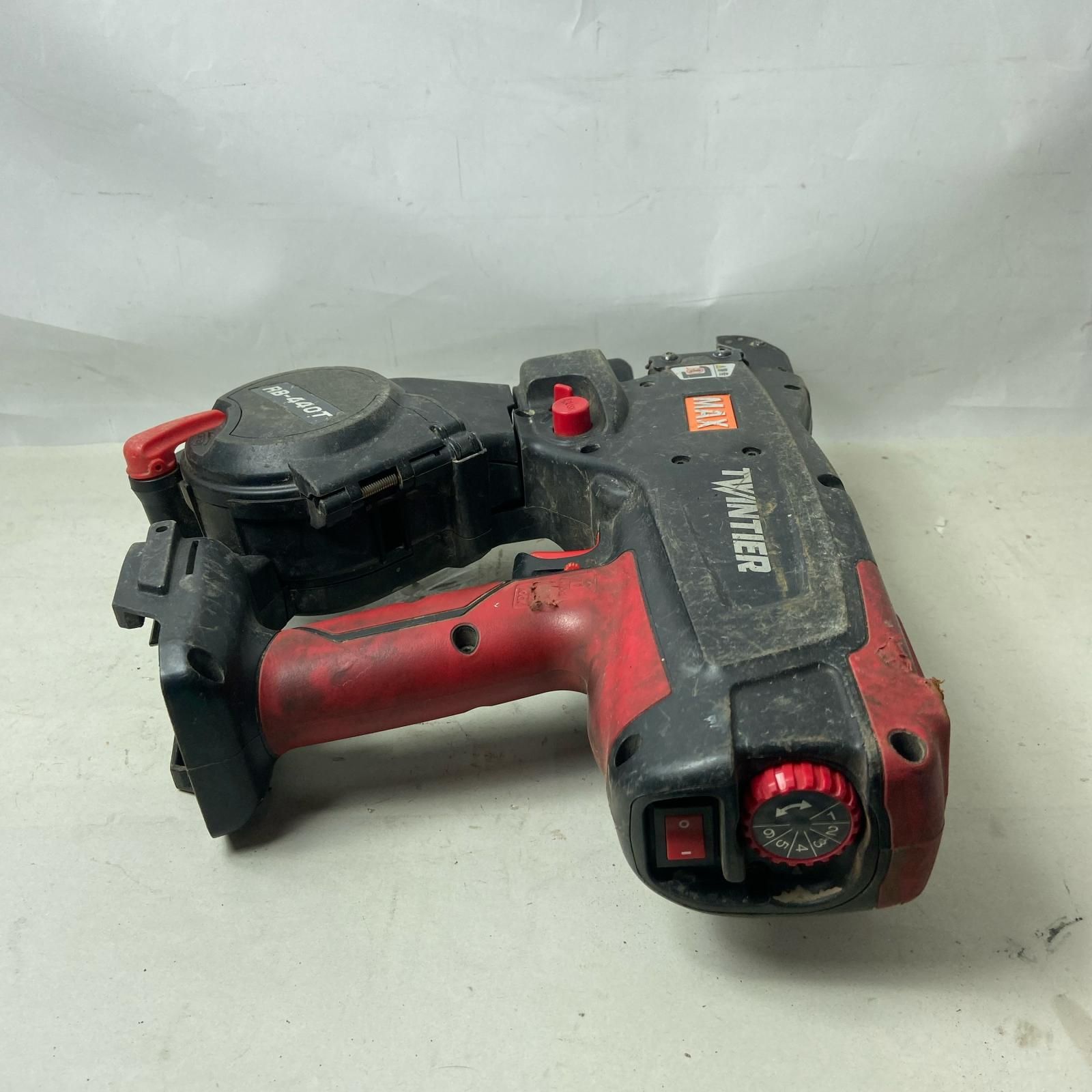 MAX マックス 14.4V ツインリバータイア 鉄筋結束機 RB-440T レッド 