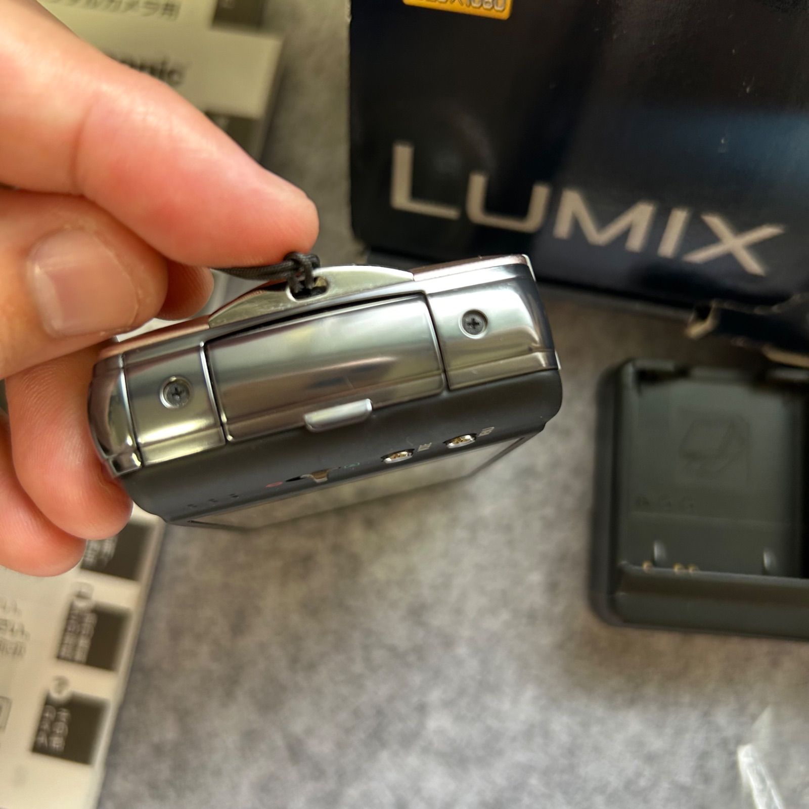 【動作確認済】パナソニック ルミックス DMC-FX700 ピンク　デジカメ 付属品 Panasonic LUMIX【赤-34】