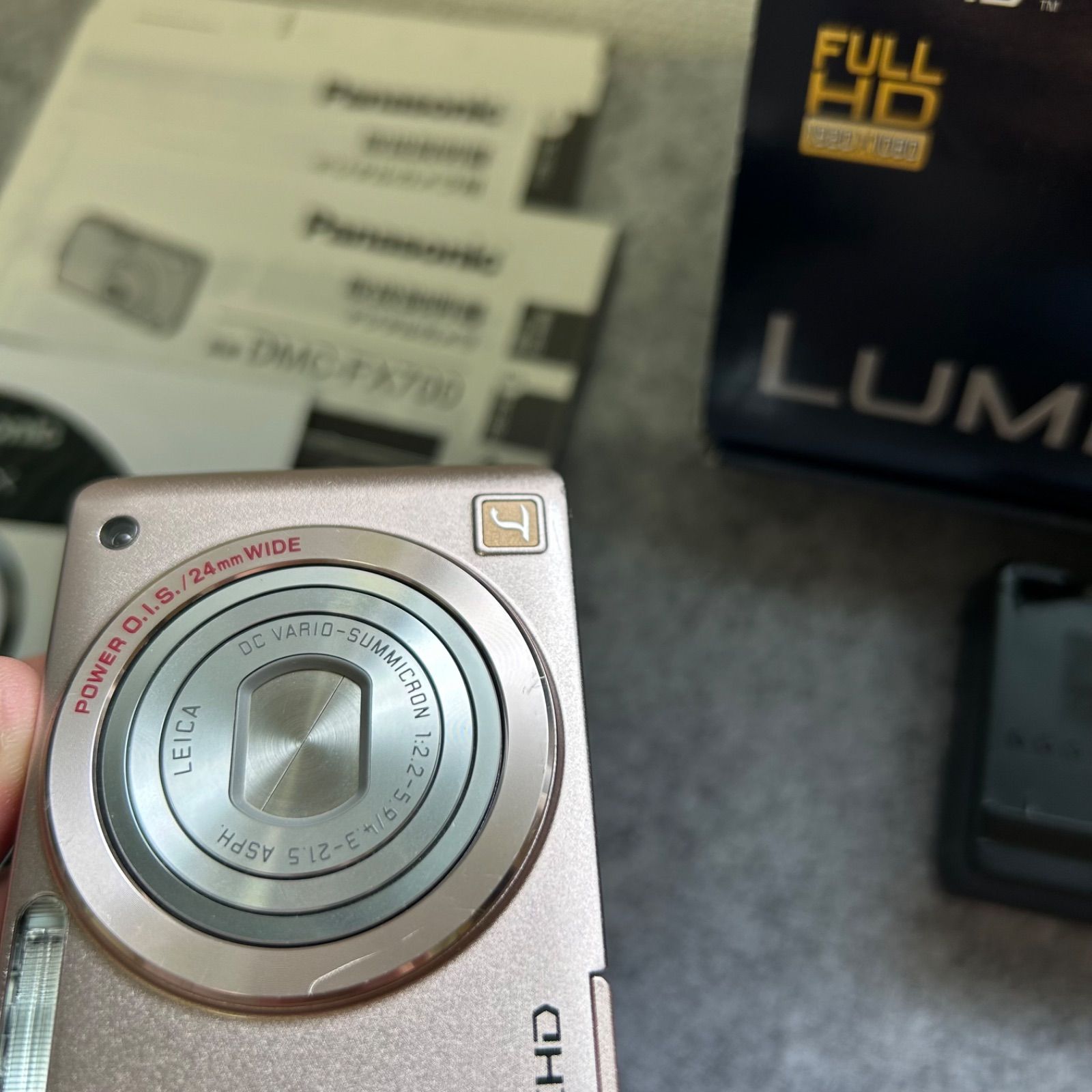 【動作確認済】パナソニック ルミックス DMC-FX700 ピンク　デジカメ 付属品 Panasonic LUMIX【赤-34】