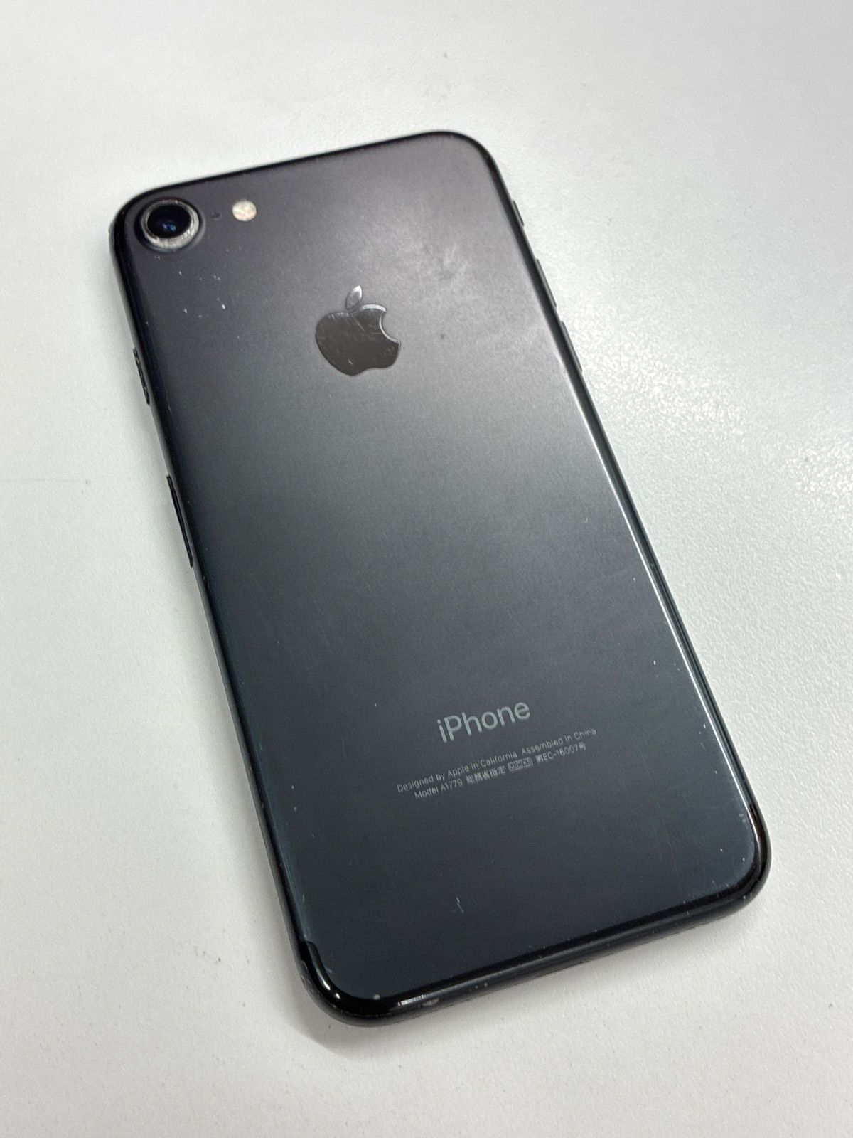 iPhone（傷あり） Apple スマートフォン本体 - メルカリ