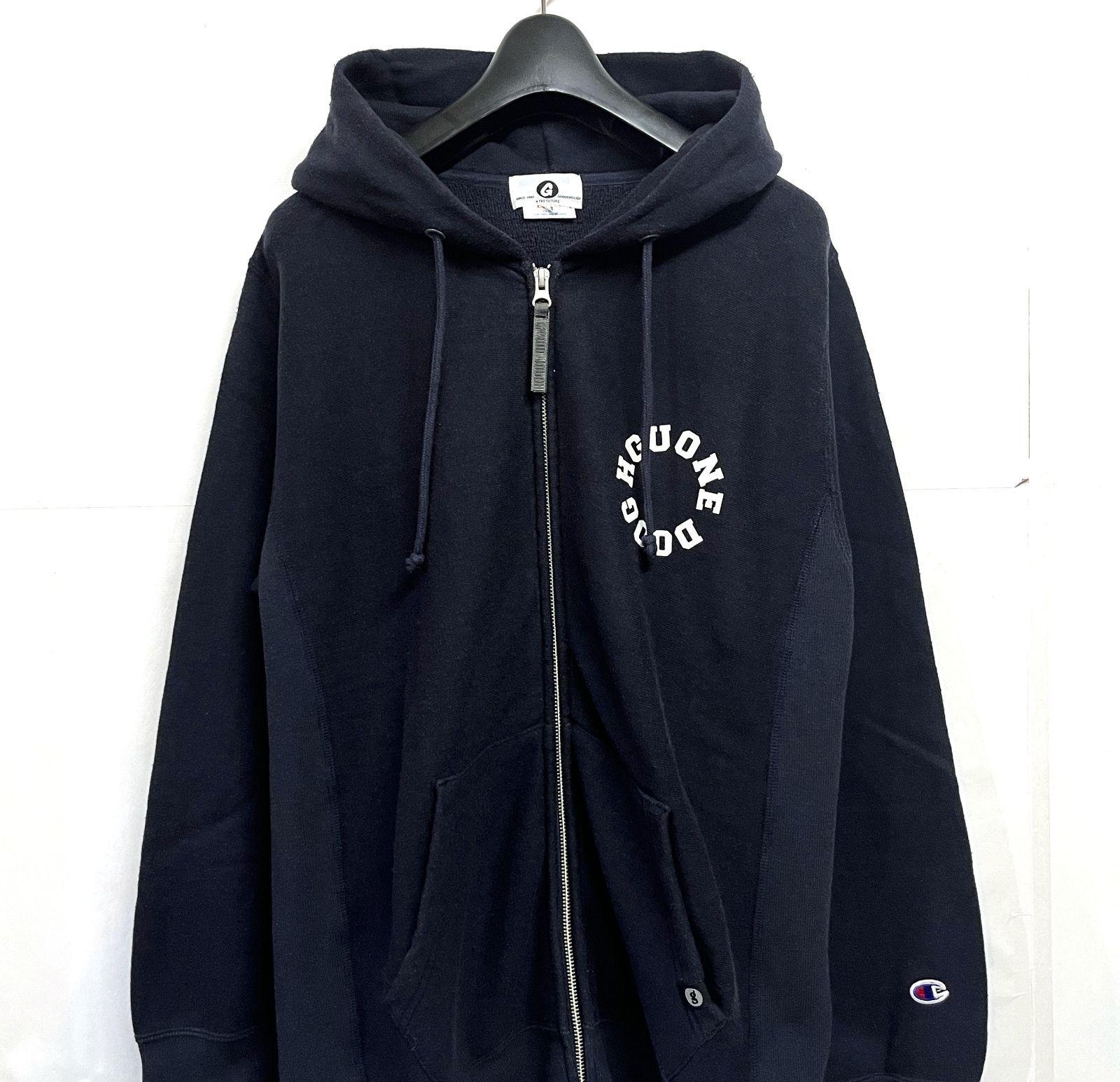 GOODENOUGH × Champion｜グッドイナフ チャンピオン サークルロゴ