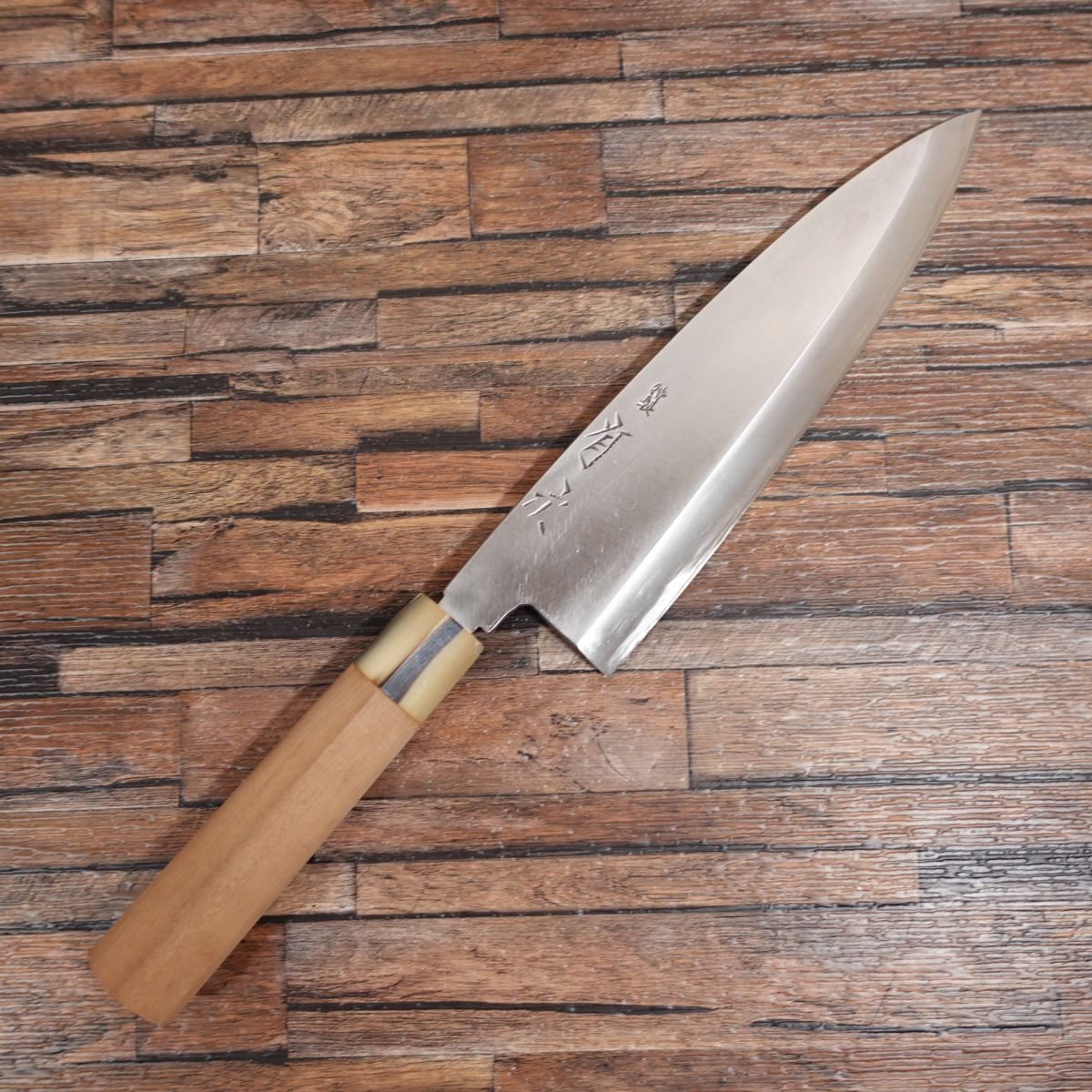 有次 大出刃包丁 研ぎ済 大身卸包丁 白水牛柄 マチあり 特製 240mm