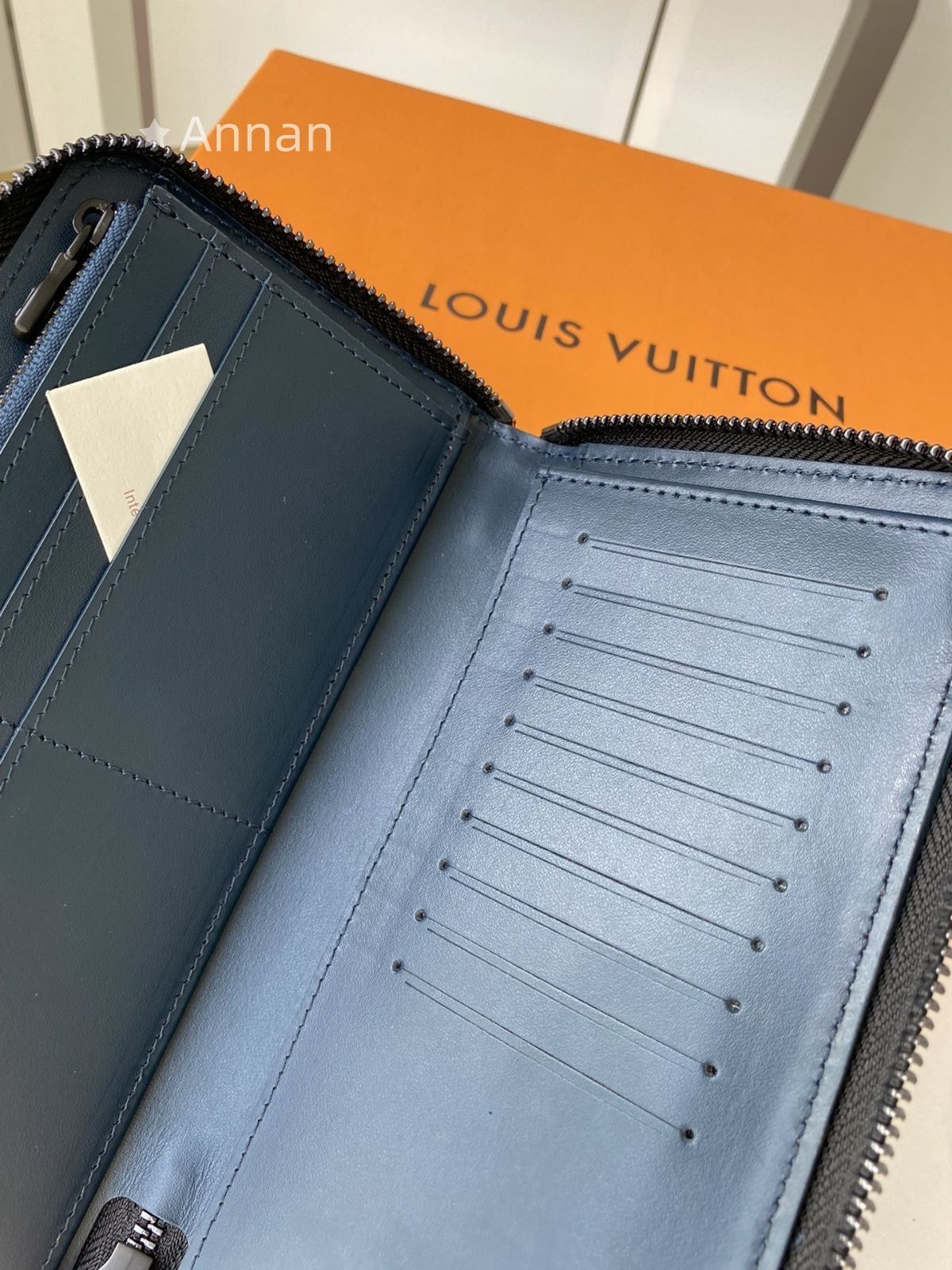 未使用品】最終値下げ LOUIS VUITTON 財布 メンズ ルイヴィトン 長財布