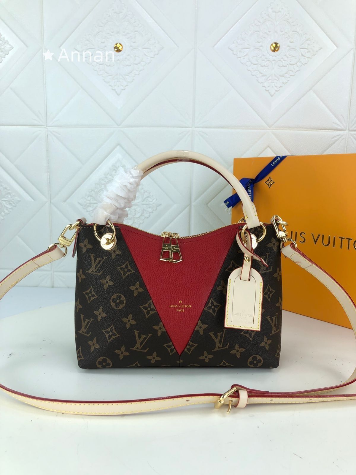 LOUIS VUITTON (ルイヴィトン) ハンドバッグ LV VトートBB M43967 モノグラム ローズプードル 2WAY ショルダーバッグ