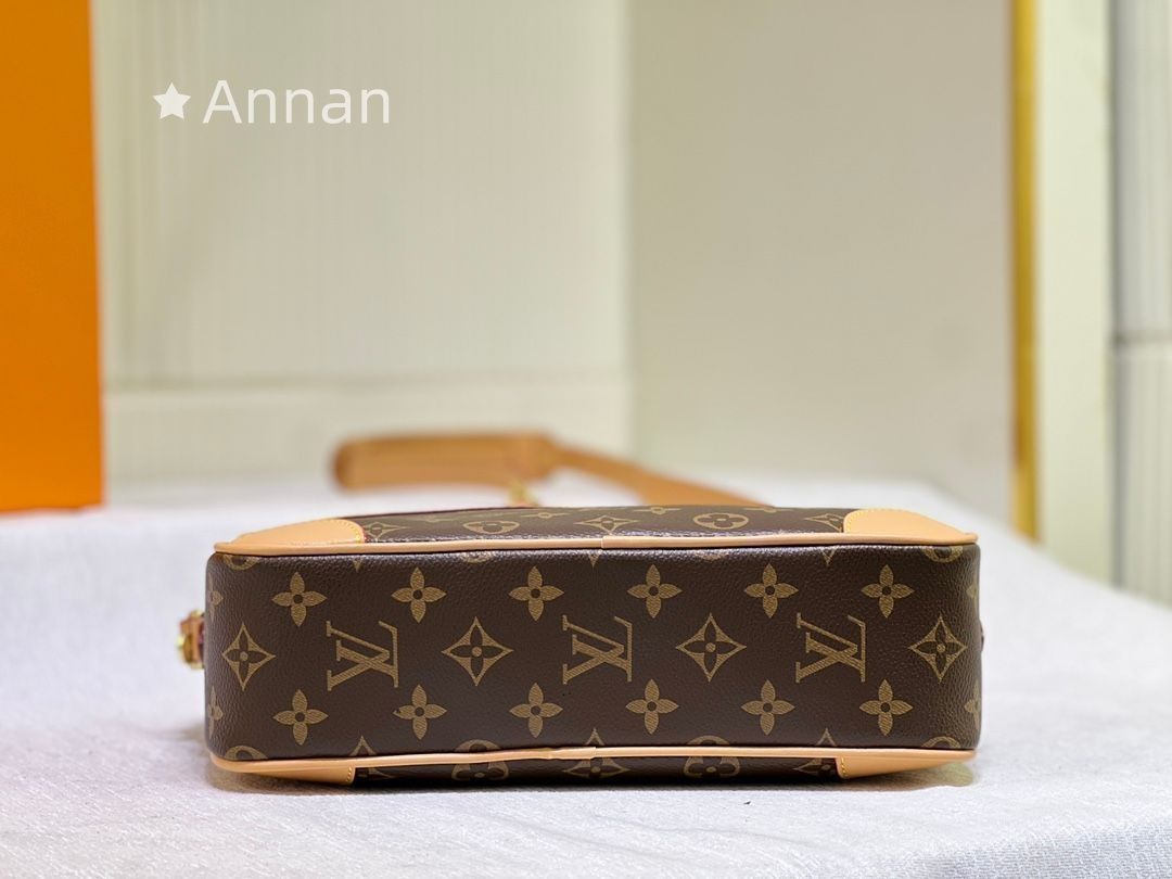 送料込☆ LOUIS VUITTON ルイヴィトン ショルダーバッグ 人気モデル 送料無料 トロカデロ モノグラム M51274 送料込☆ LOUIS VUITTON ルイヴィトン ショルダーバッグ 人気モデル 送料無料 トロカデロ モノグラム M51274