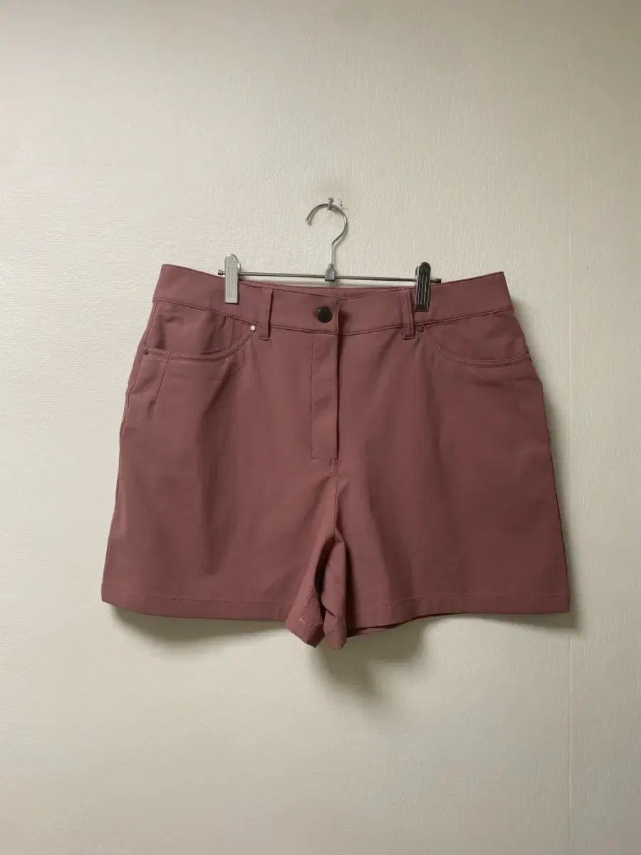 新品 ルルレモン ストレッチ ハーフパンツ 31 6,882円