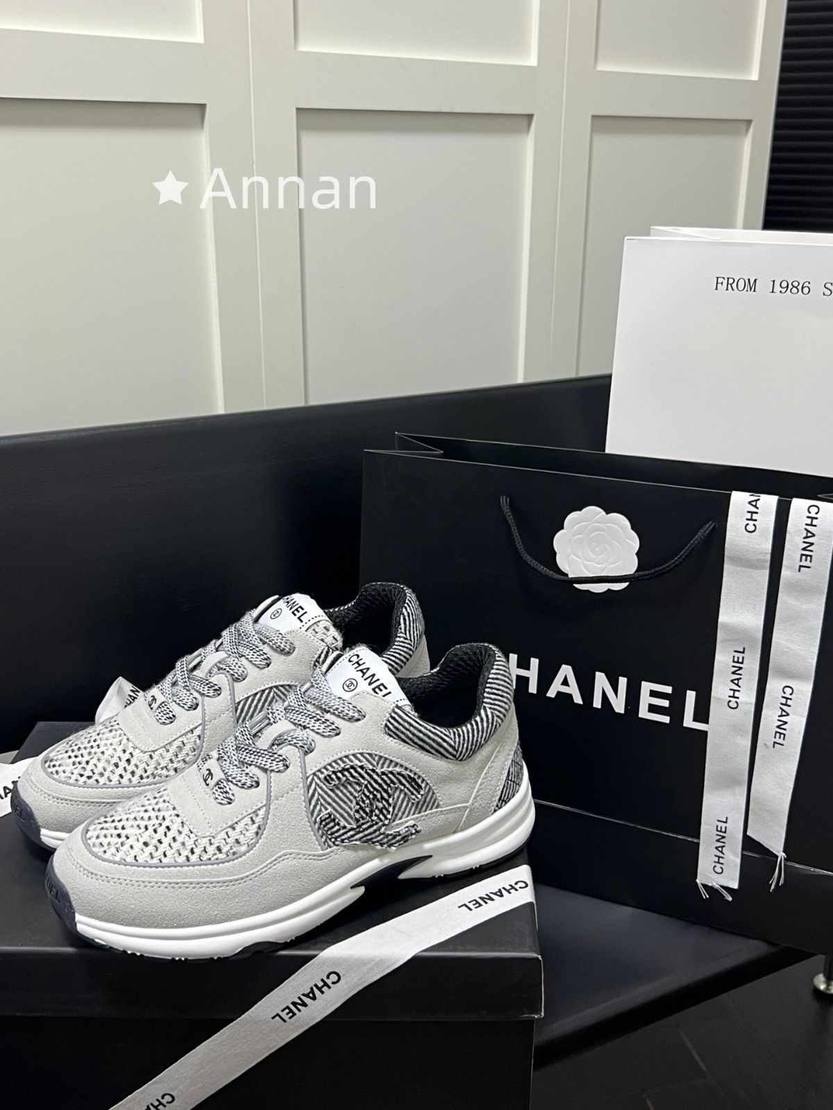 美品★ 新品 CHANEL シャネル スニーカー レディース