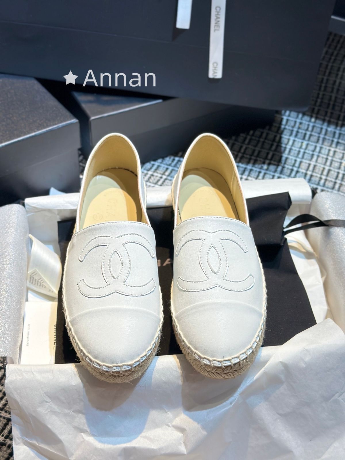 状態良 新品 期間限定☆ 新品 CHANEL シャネル ローファー?革靴 レディース