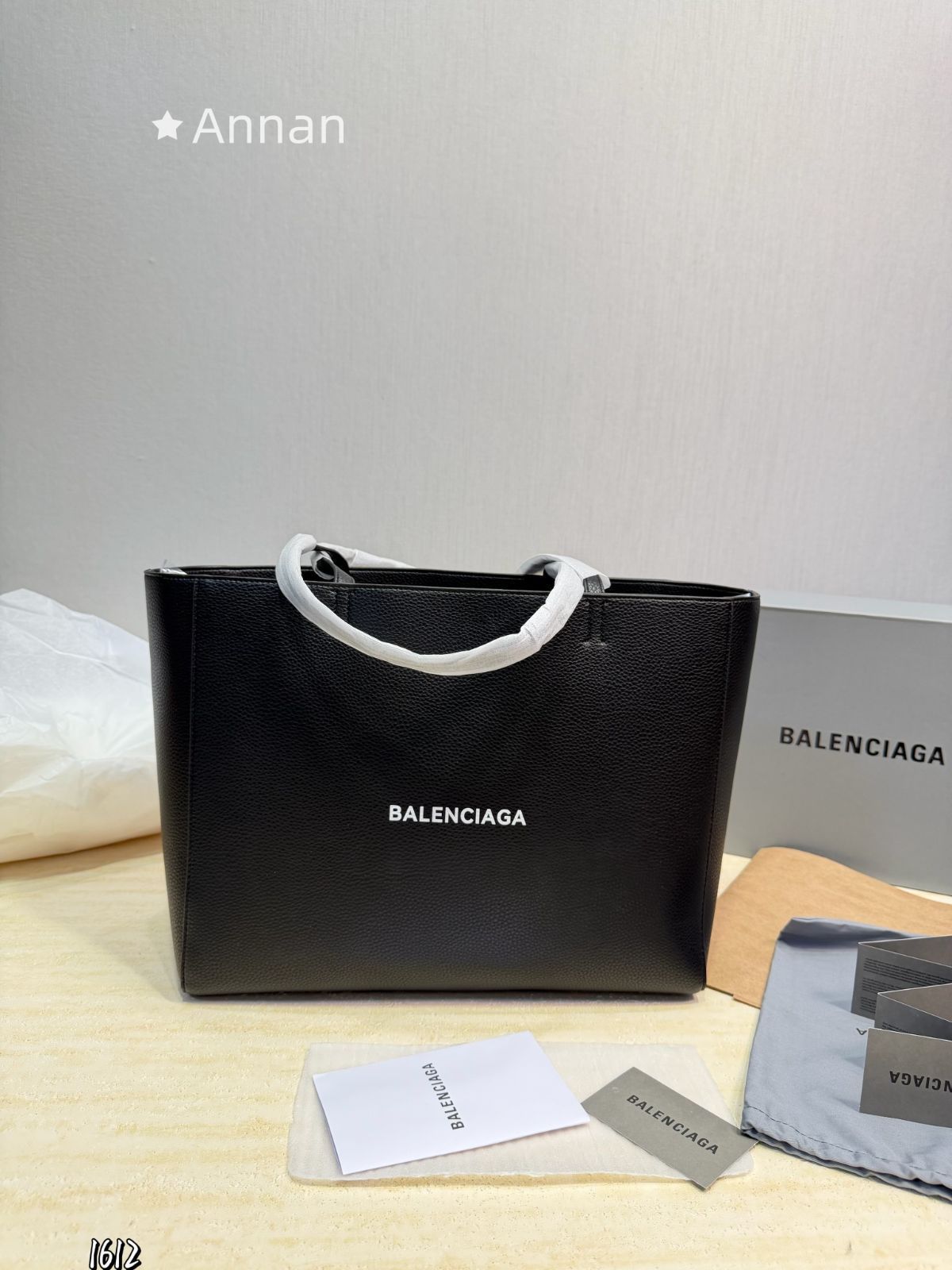 綺麗 人気良品 レディース BALENCIAGA(バレンシアガ) トートバッグ