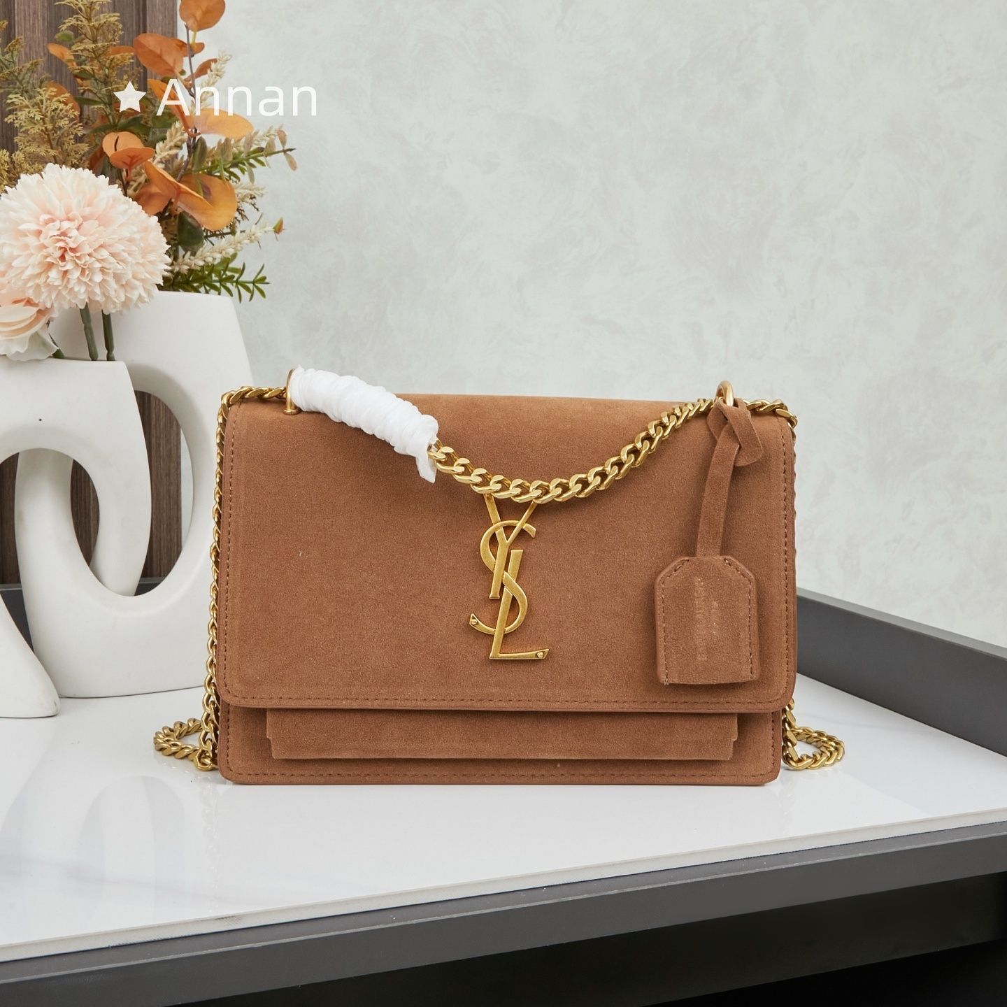 【極美品 現行型】超美品レディース YSL Yves Saint Laurent イヴサンローラン ショルダーバッグ 13,260円