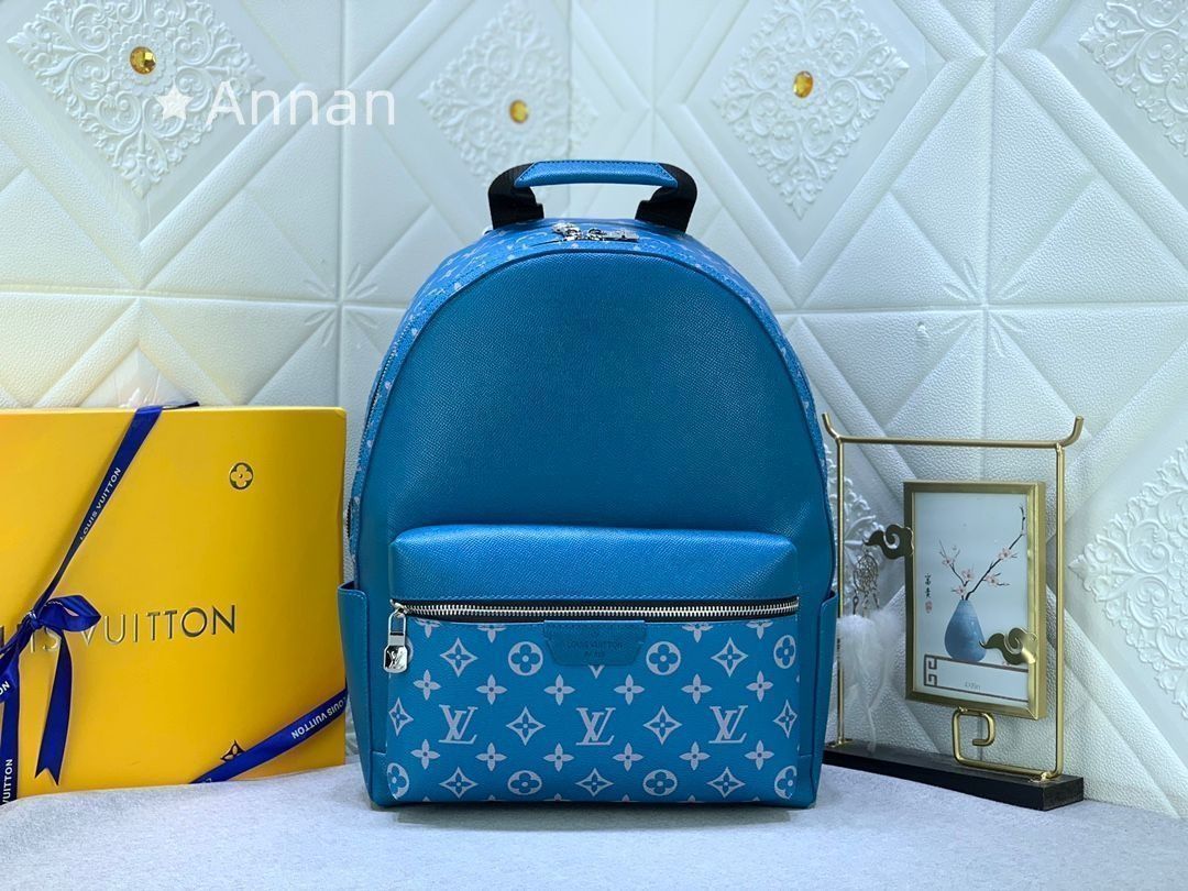 送料無料 LOUIS VUITTON ルイヴィトン メンズ バックパック リュック 人気モデル 送料無料 Discovery