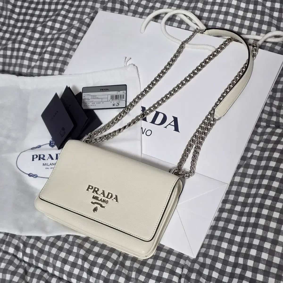 PRADA プラダのバッグ