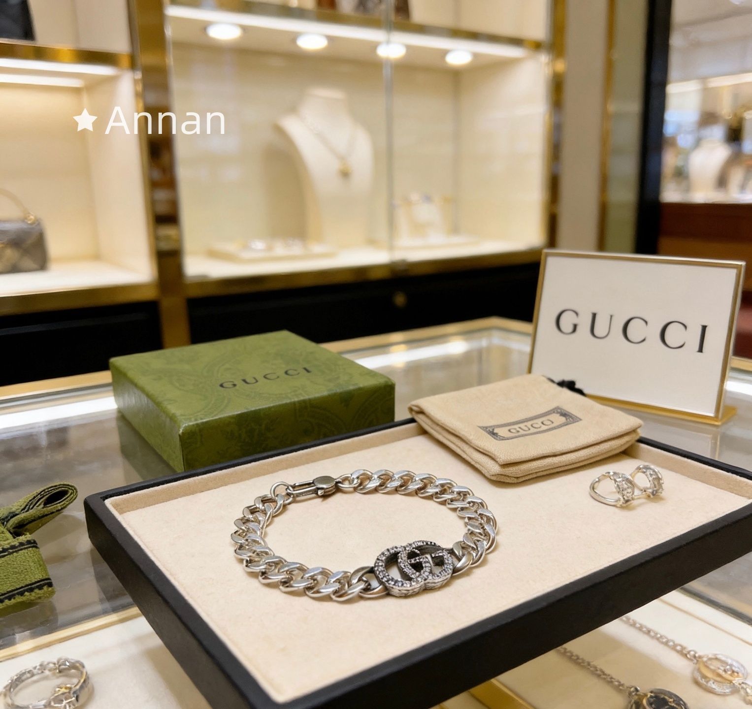 大人気 極美新品 GUCCI グッチ ブレスレット バングル リストバンド メンズ 結婚式 卒業式 清楚 イベント 入学式