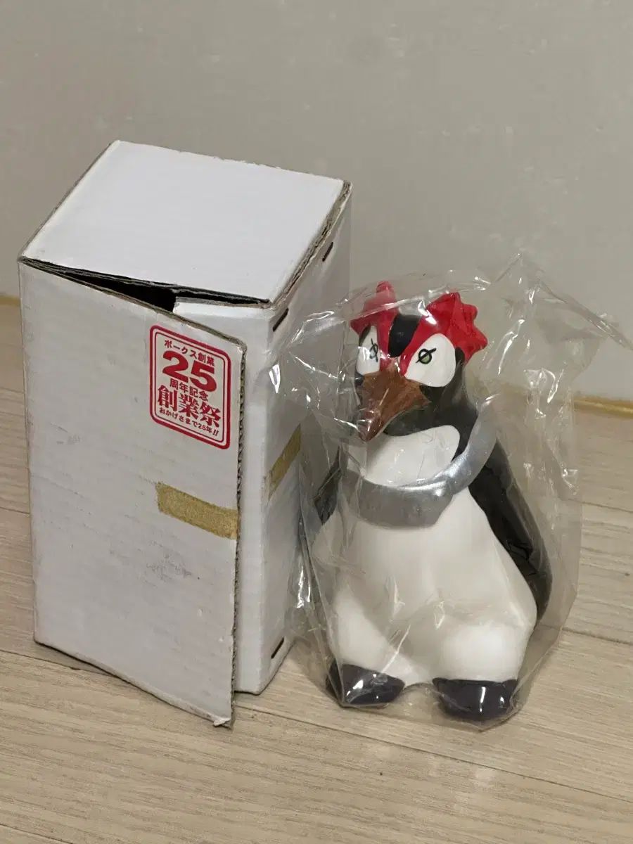 (限定モデル) エヴァンゲリオン 25周年 pen pen 陶器 貯金箱