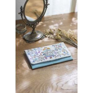 【新品・5営業日で発送】LECIEN (ルシアン) COSMO(コスモ)刺しゅうキット 花とわたしの物語(フラップポーチ) (542115)【入数:5】