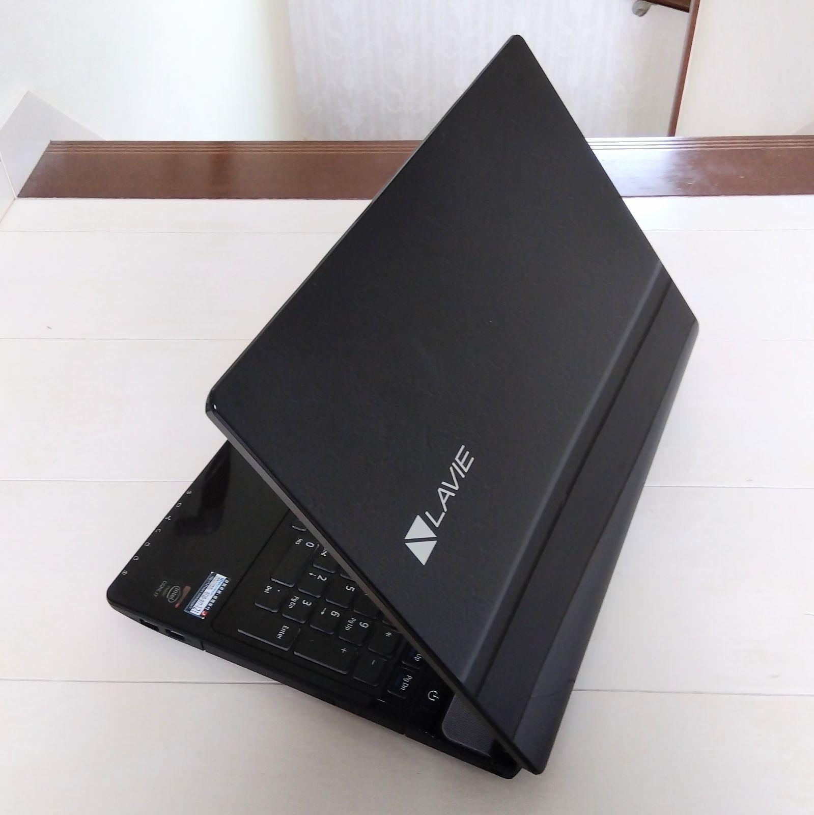 37お買得NEC【すぐ使える小型薄型PC・バッテリー長持ち】ノート