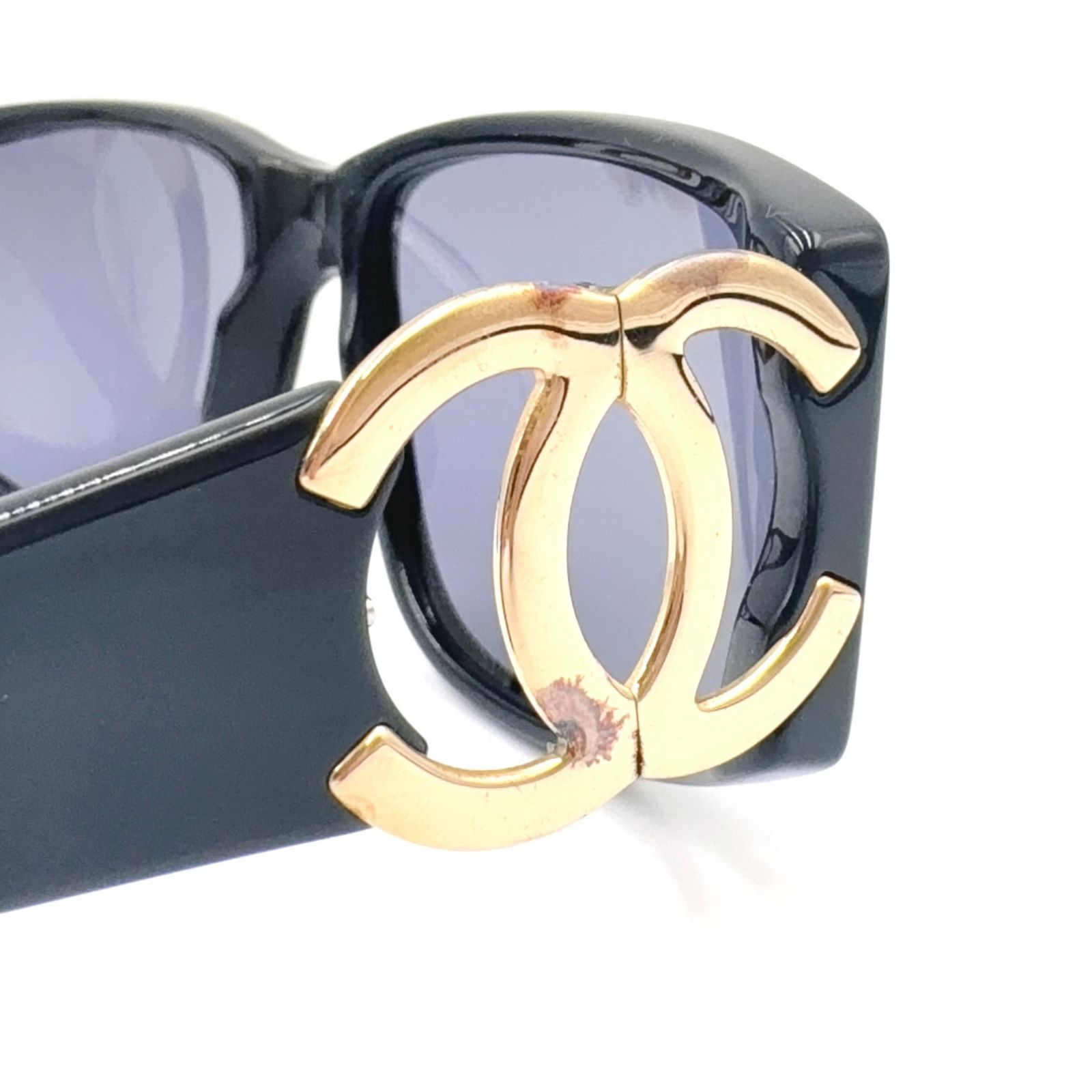 新着】CHANEL ココマーク プラスチック、GP ゴールド、ブラック