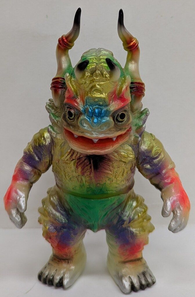ヤモマーク 大怪獣シリーズ ミクラス 蓄光 ブロッパス彩色 - メルカリ