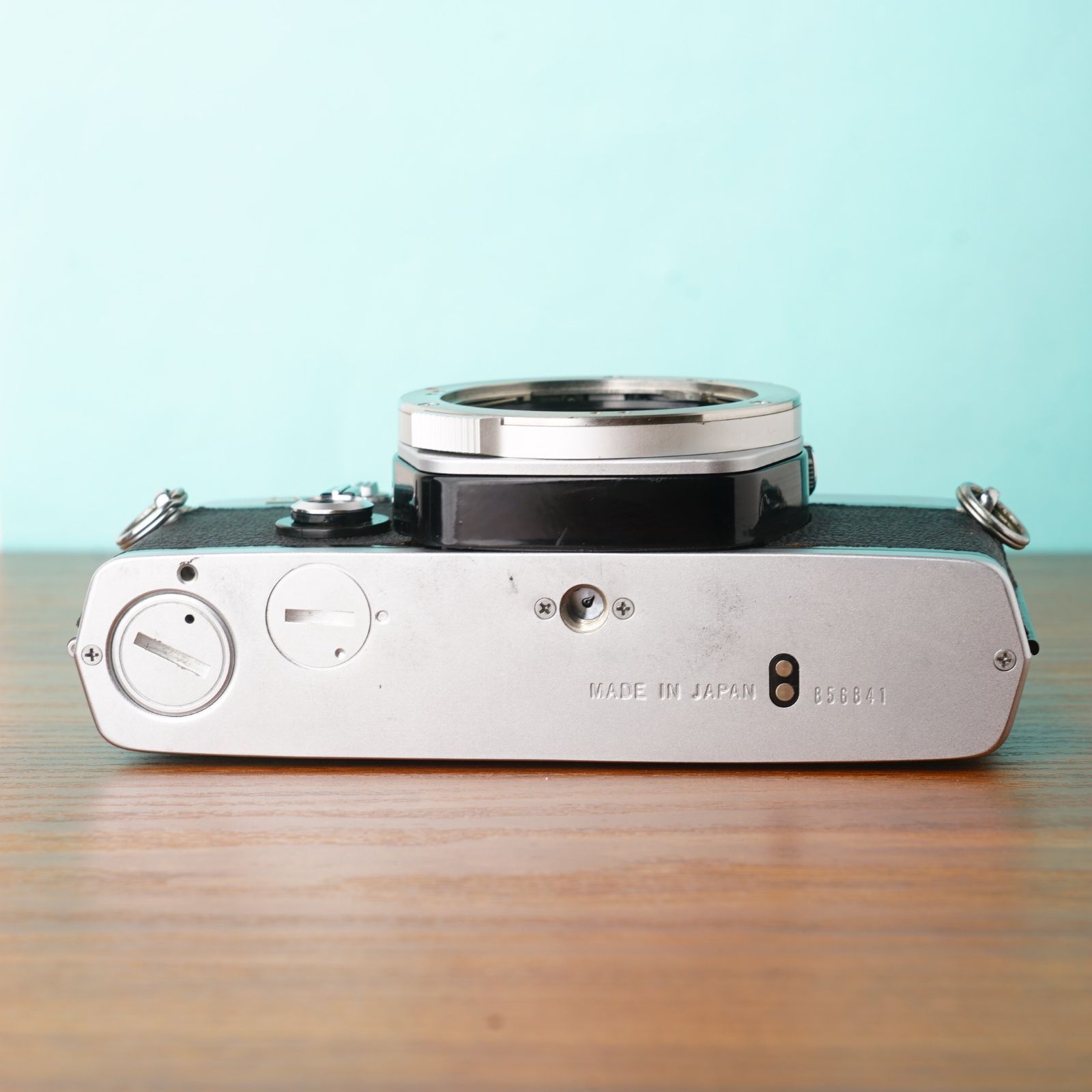 完動・美品・整備済】OLYMPUS OM-1 シルバー #348 - メルカリ