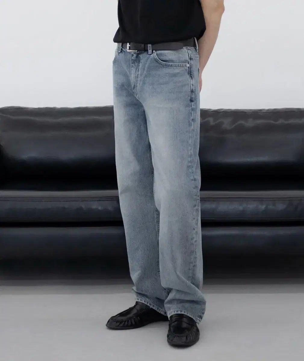BRANDED 1732 ワイド ストレートフィット デニム ジーンズ 新品
