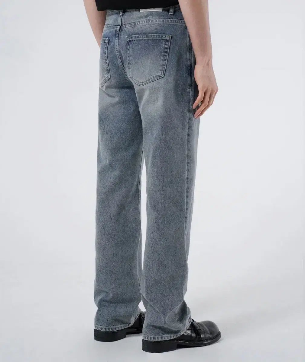 BRANDED 1732 ワイド ストレートフィット デニム ジーンズ 新品