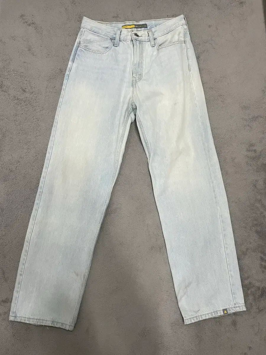 リーバイス シルバータブ ライトブルー W30 L32