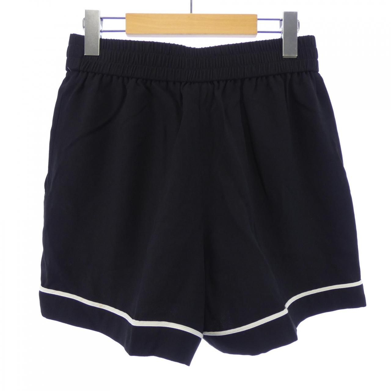 最終セール✨Red Valentino ショートパンツ　ブラック　サイズ40 レッドバレンティノ RED VALENTINO ショートパンツ - メルカリ