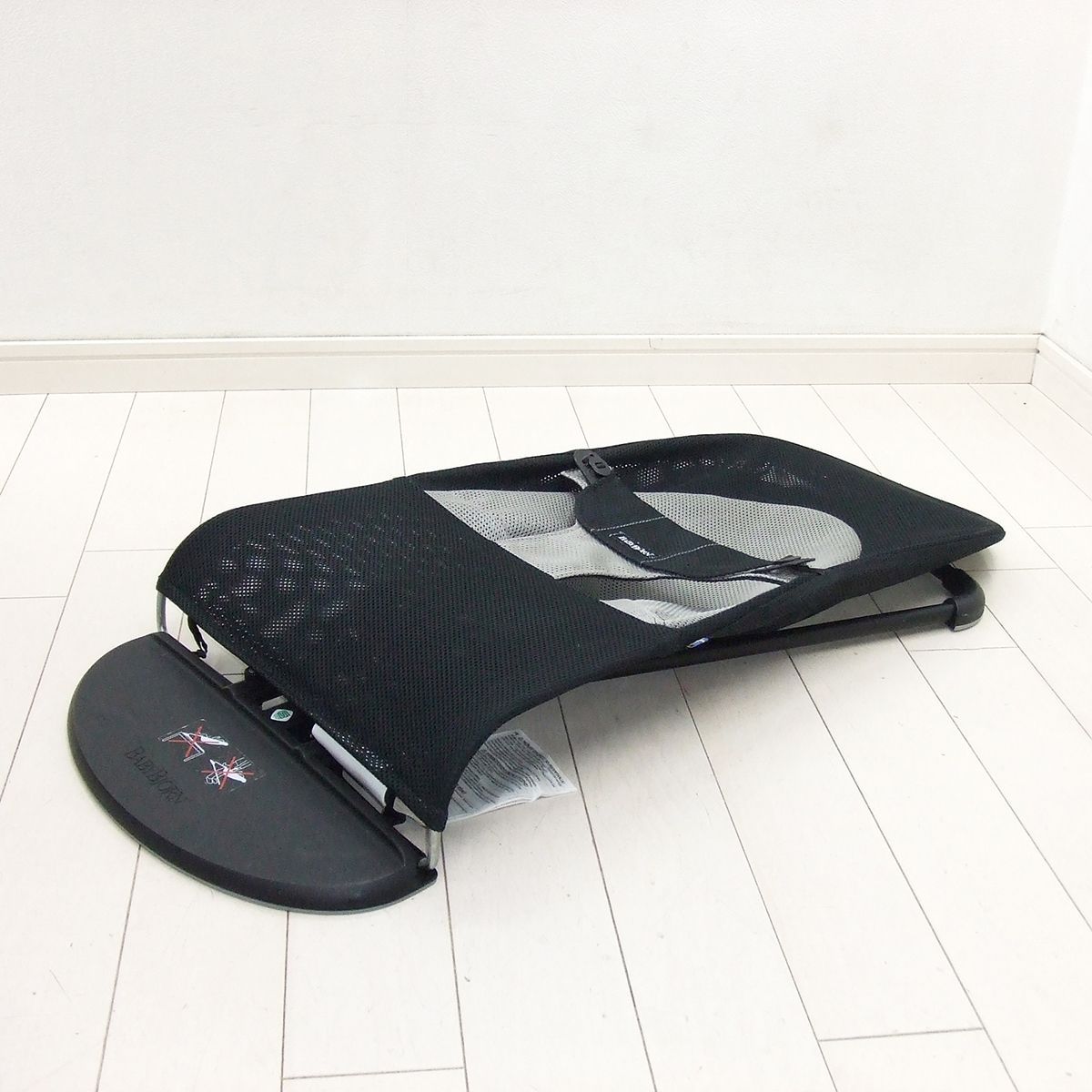 お得っ！厳選中古】綺麗 バウンサー BABYBJORN ベビービョルン ベビー 