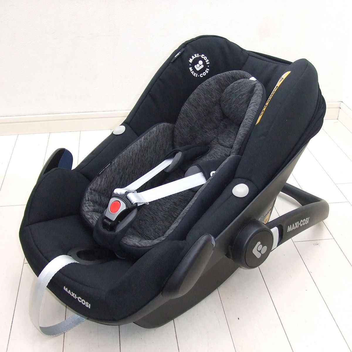 プレミアムおさがり】美品 チャイルドシート Maxi-Cosi マキシコシ 