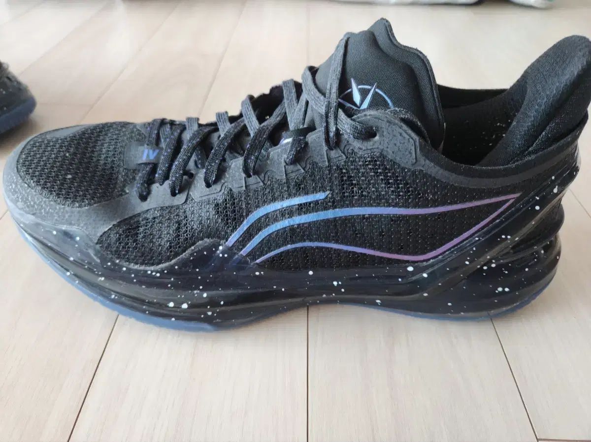 LI-NING(リーニン) レン4 バスケシューズ 270